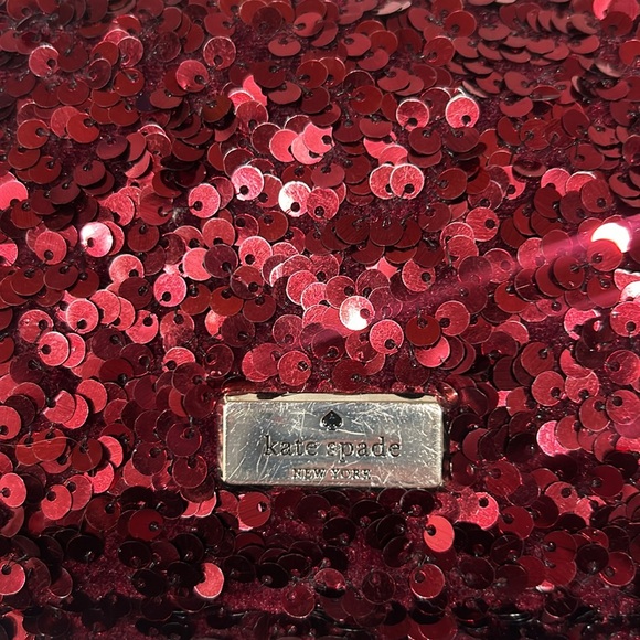 Red sequin Kate Spade shoulder bag. - Picture 9 of 11